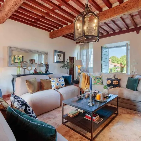 Il Castello Villa